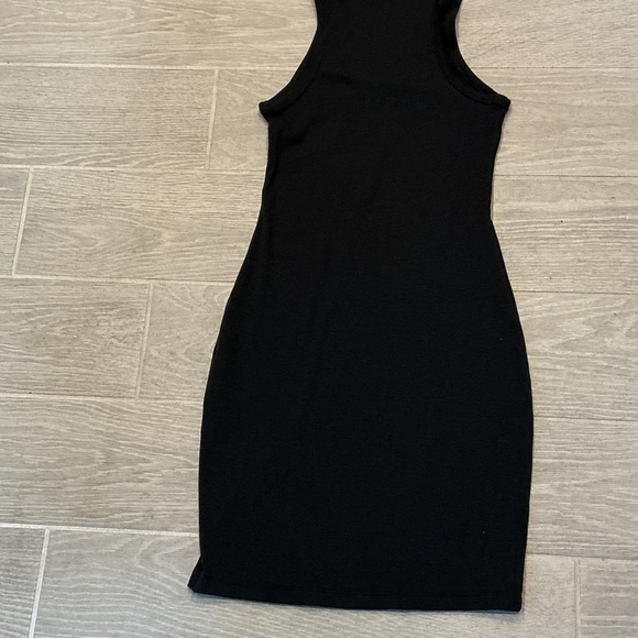 Jordan Women's Black Tight Fit Dress Sz XS  NWT - Picture 4 of 7